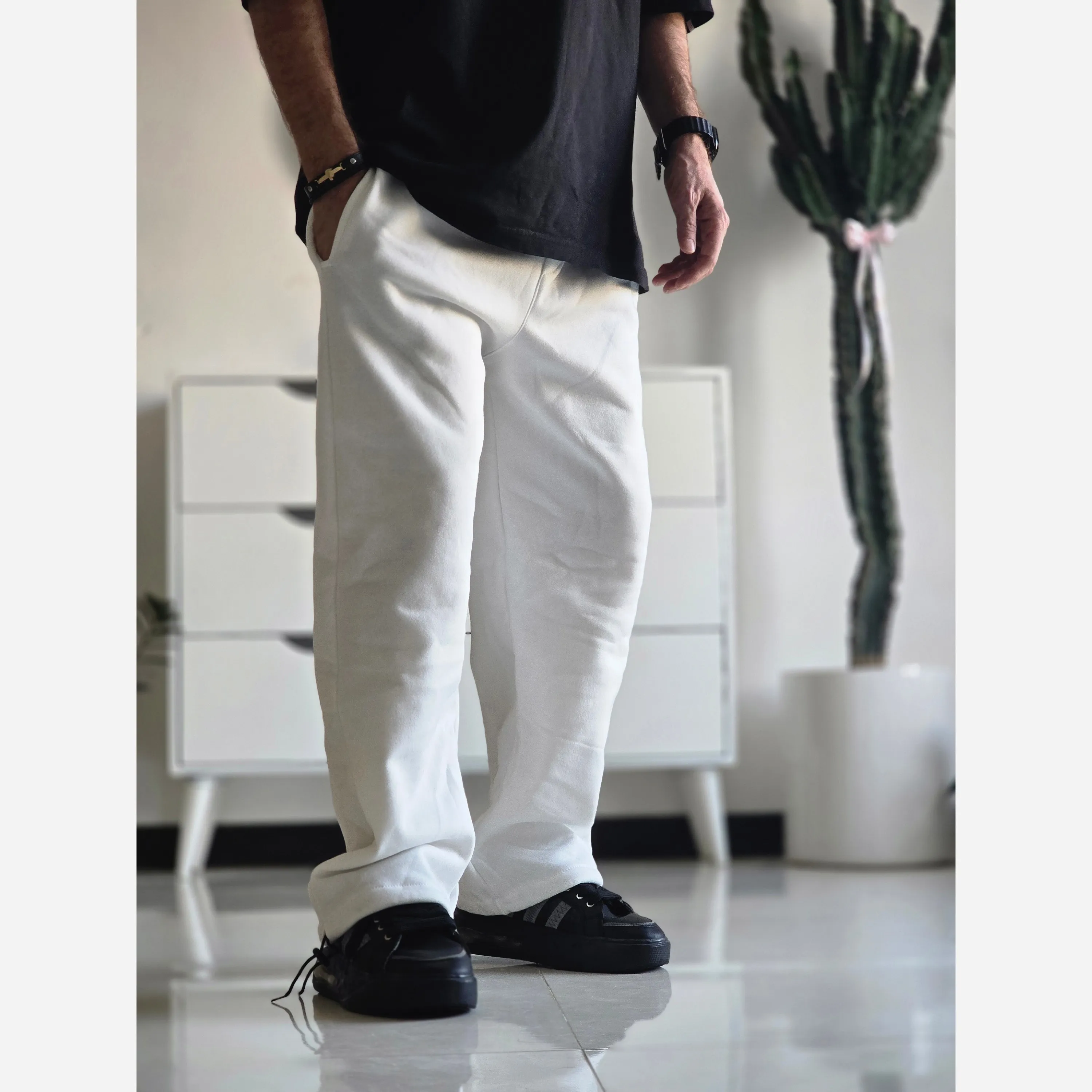 شلوار اسلش جاگر بگ دمپا گت دار دورس رنگ سفید مشکی سایز XXL و XXXL
