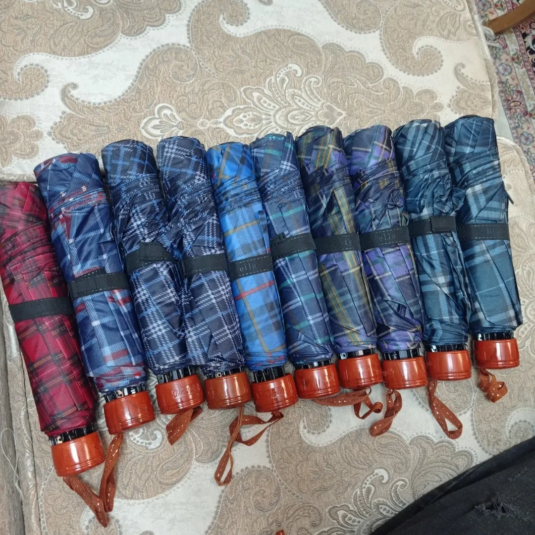 چتر چهارخانه تاشو ضدآب مقاوم و سبک زنانه و مردانه