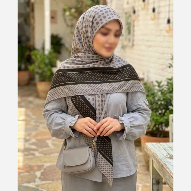 روسری نخ کاستوم طرح خال خال اکلیلی قواره بزرگ 140 سانتیمتر